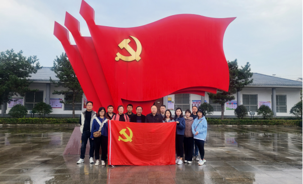 市文旅公司3月份新聞稿（一），?；⑸? 一路同行--駐馬店市文化旅游發(fā)展有限公司開展團(tuán)建活動117.png
