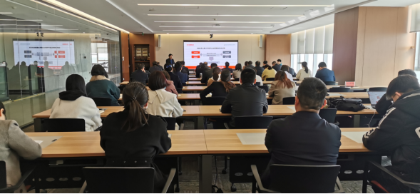 市產(chǎn)業(yè)集團(tuán)召開集團(tuán)信息化建設(shè)項(xiàng)目啟動會29.png 市產(chǎn)業(yè)集團(tuán)召開集團(tuán)信息化建設(shè)項(xiàng)目啟動會29.png