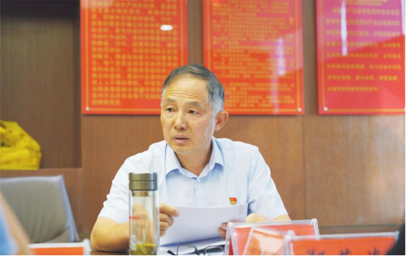 市產(chǎn)業(yè)集團召開2023年上半年黨建暨黨風(fēng)廉政、意識形態(tài)工作會1265.png